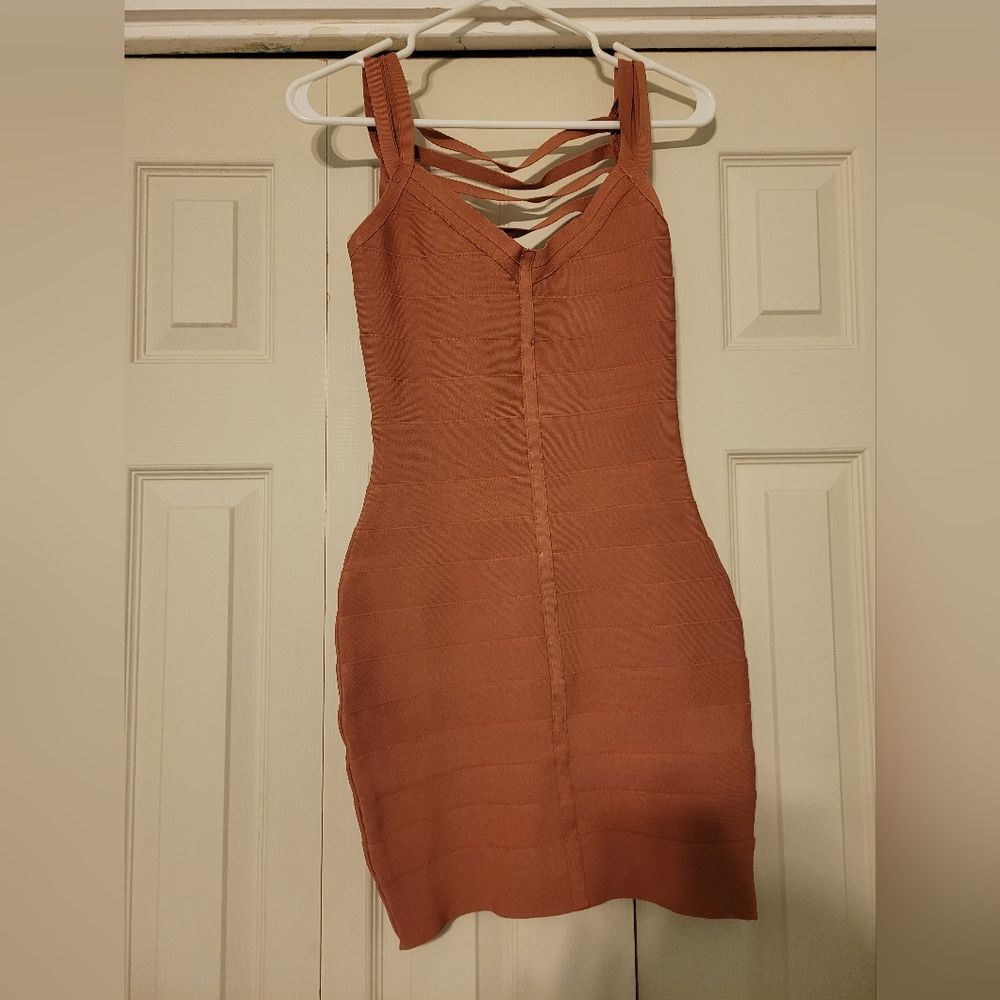 Banded Dress - Picture 2 of 7